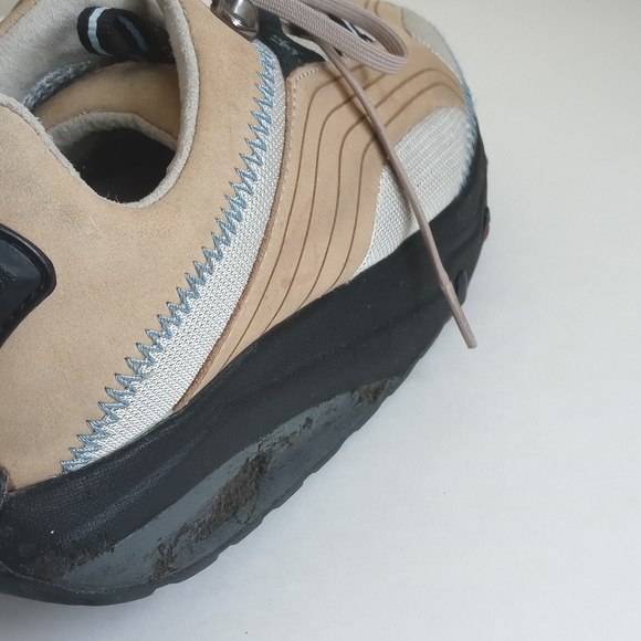 MBT Platform Swiss Engineered Sneakers 8 - Picture 8 of 16